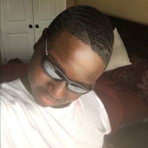 Meet your Posher, Isaiah